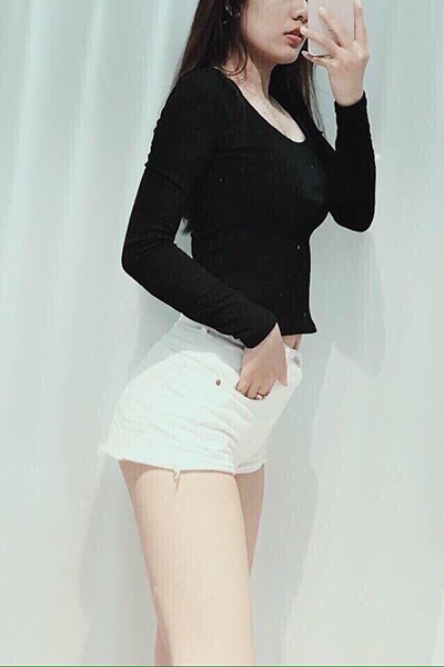 Quần Short Jean Nhung 